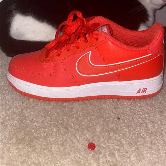 Nike (GS) Air Force Ones - Picture 6 of 10